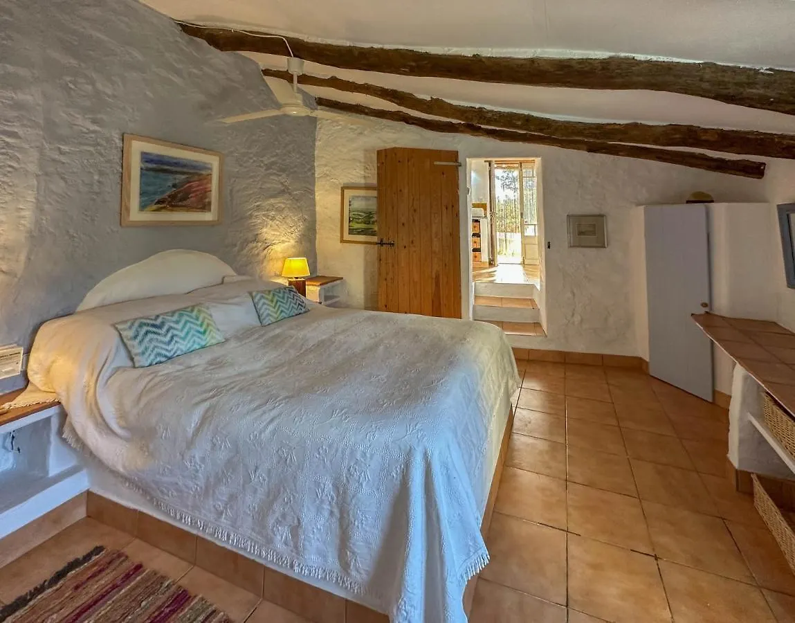 Wonderful Comfortable Finca In The Burga Valley Rasquera Spain